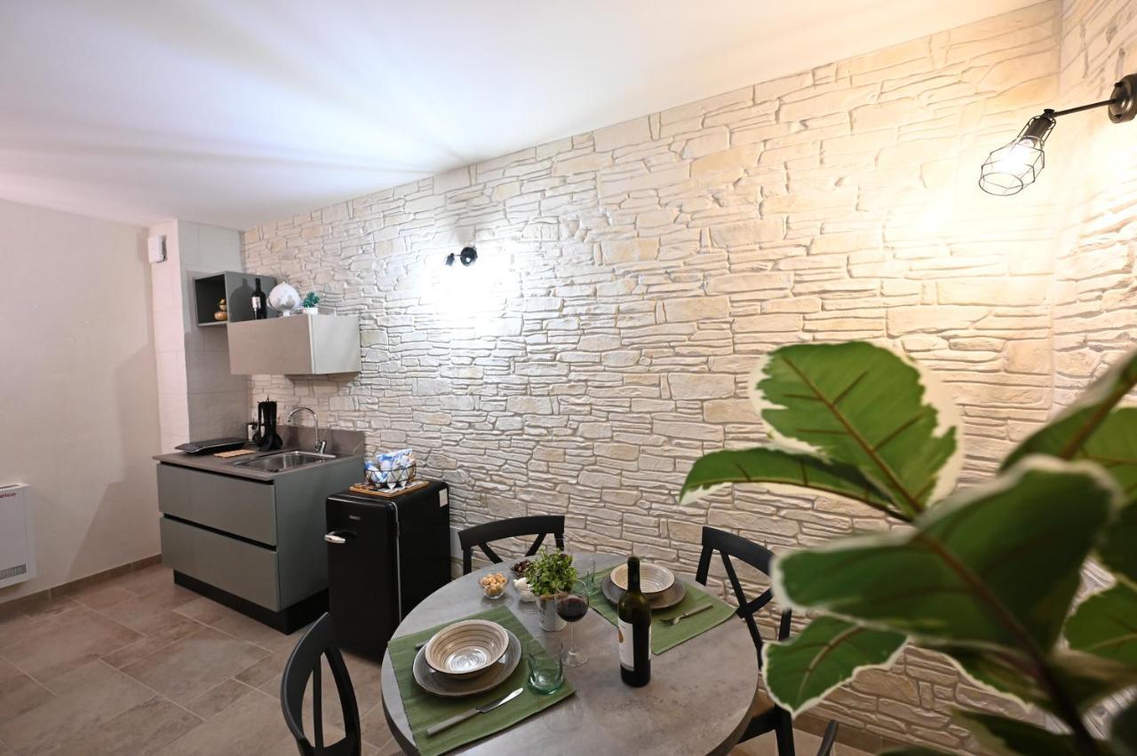 Suite Laurel Spa Con Idromassaggio Fasano Kültér fotó