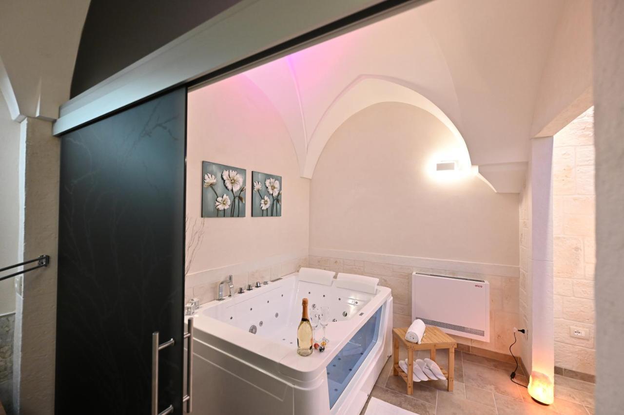 Suite Laurel Spa Con Idromassaggio Fasano Kültér fotó